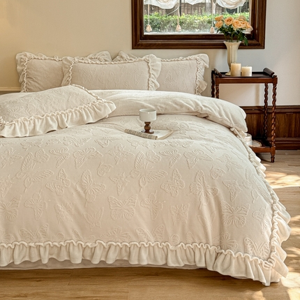 小主驾到 2024新款雕花绒牛奶绒花边款轻奢法式蝴蝶烂花公主风四件套 梦笙蝶白