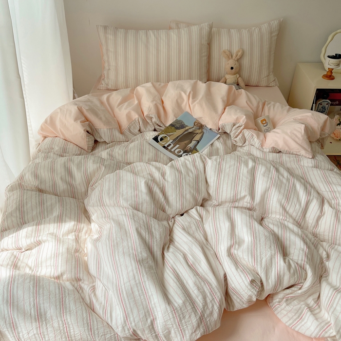 91家纺网 家纺一手货源 找家纺 繁花家居 2024新款亲肤混搭印花四件套系列（提供买家秀） 粉条粉底