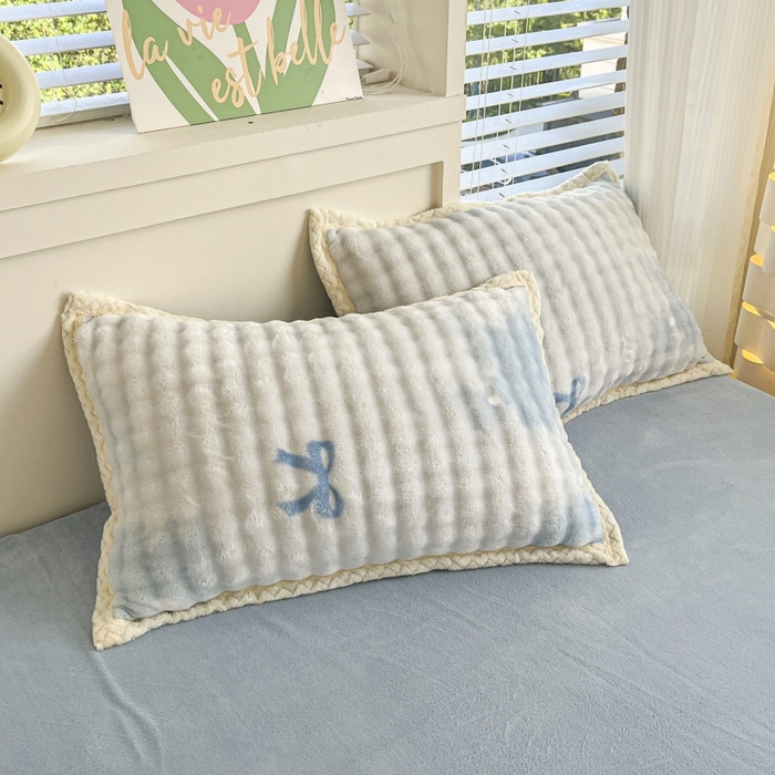 91家纺网 家纺一手货源 找家纺 金喜 2024新款泡泡牛奶绒四件套-欧帝莎 泡泡牛奶绒-拾忆蓝