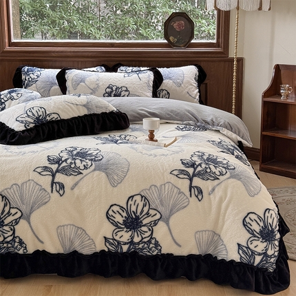 小主驾到 2024新款兔毛绒牛奶绒花边款轻奢法式赫本风四件套 五十度兰