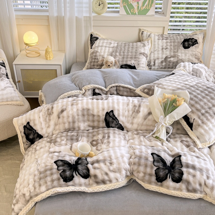 91家纺网 家纺一手货源 找家纺 金喜 2024新款泡泡牛奶绒四件套-欧帝莎 泡泡牛奶绒-蝶恋花灰