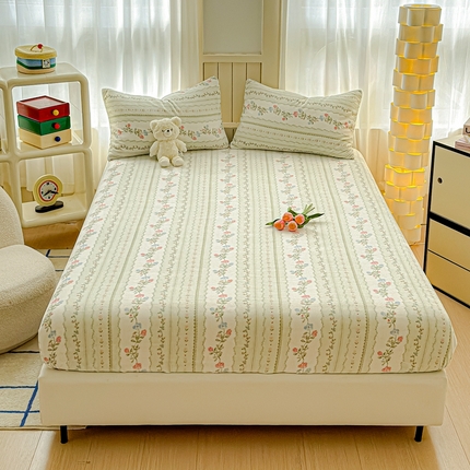 91家纺网 家纺一手货源 找家纺 金丝鸟家纺 2024新款200g牛奶绒单床笠系列 青草地