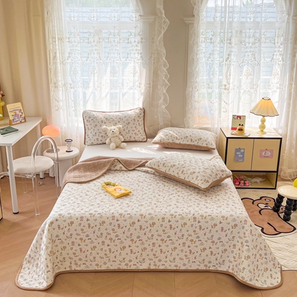 91家纺网 家纺一手货源 找家纺 （总）沐辰 2024新款A类A全棉B牛奶绒夹棉双面床盖