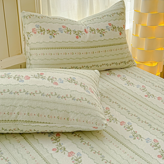 91家纺网 家纺一手货源 找家纺 金丝鸟家纺 2024新款200g牛奶绒单床单系列 青草地