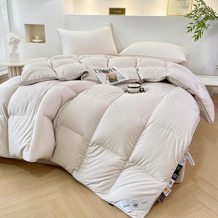 91家纺网 家纺一手货源 找家纺 （总）兰言诺 2025新款提花羽绒被加厚鹅绒被冬被春秋被95白鹅绒直播供货