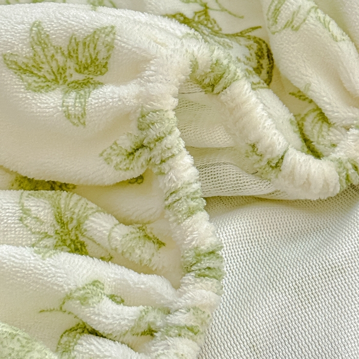 91家纺网 家纺一手货源 找家纺 金丝鸟家纺 2024新款200g牛奶绒单床笠系列 飞花绿