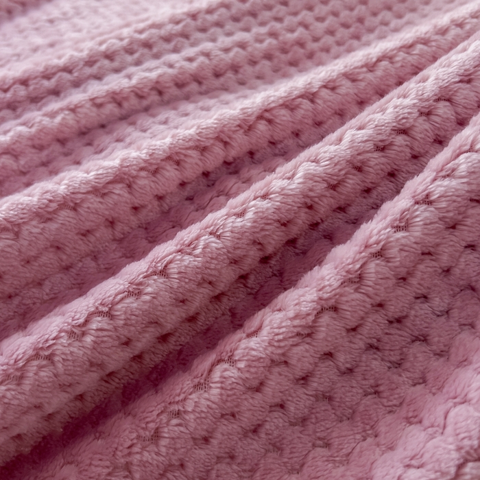 91家纺网 家纺一手货源 找家纺 卡琪曼 2024新款加厚保暖菠萝格披肩毯子毛毯 藕合紫