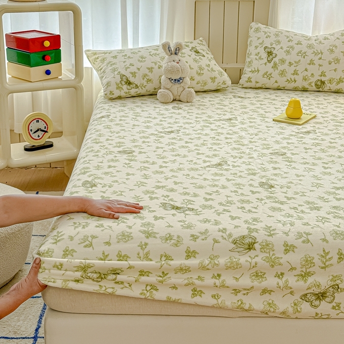 91家纺网 家纺一手货源 找家纺 金丝鸟家纺 2024新款200g牛奶绒单床笠系列 飞花绿