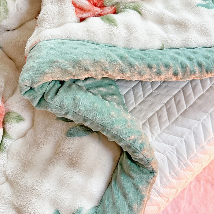 91家纺网 家纺一手货源 找家纺 优迈 2024新款兔兔绒豆豆被冬被子被芯 兔个乐呵