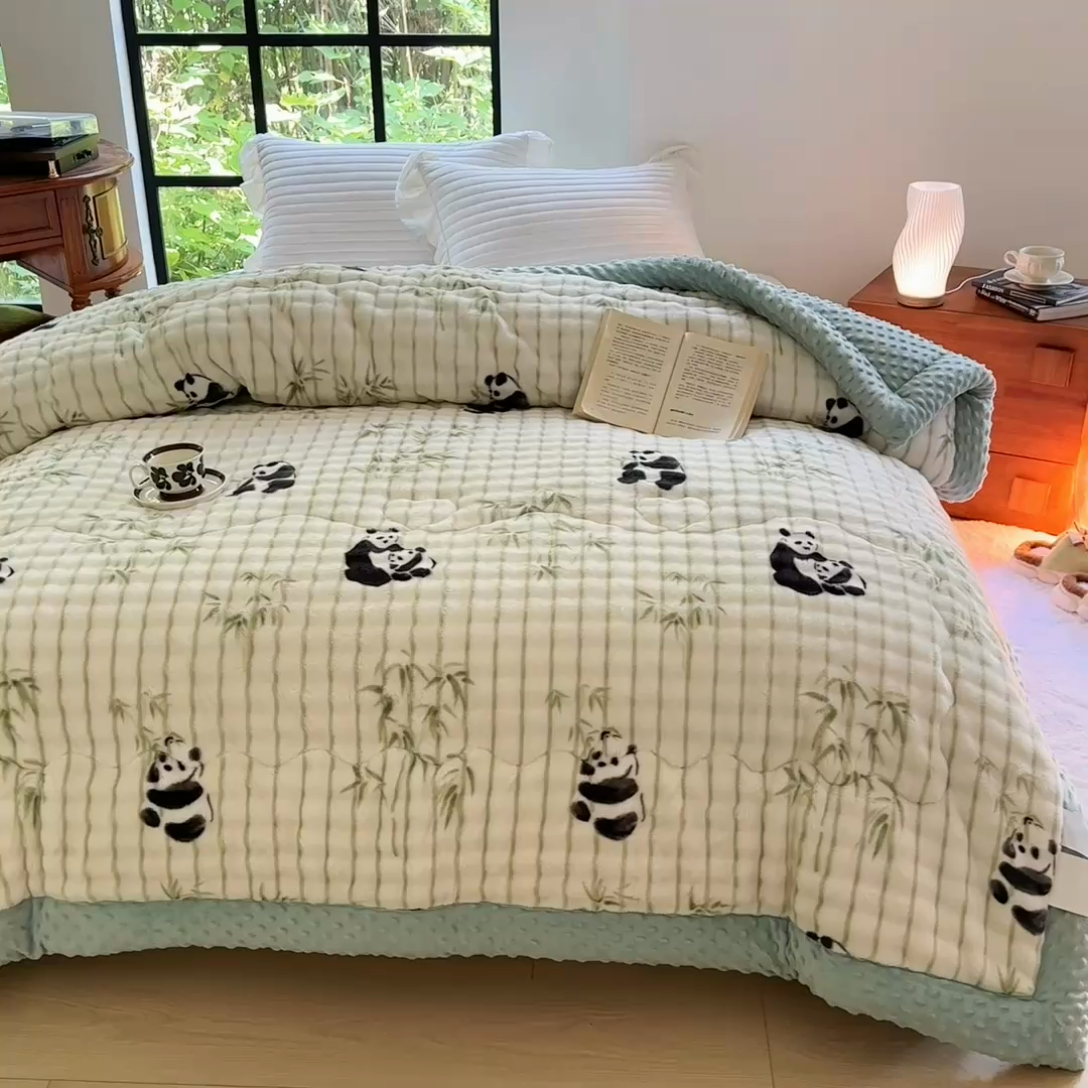 91家纺网 家纺一手货源 找家纺 优迈 2024新款兔兔绒豆豆被冬被子被芯 熊有成竹