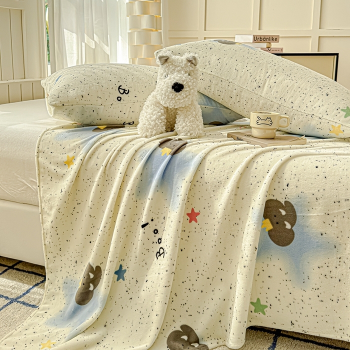 91家纺网 家纺一手货源 找家纺 金丝鸟家纺 2024新款200g牛奶绒单床单系列 蓝色小象