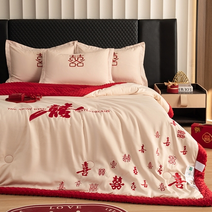 91家纺网 家纺一手货源 找家纺 （总）玉雅家纺 2025新款婚庆两用豆豆被毛毯喜被婚庆被芯