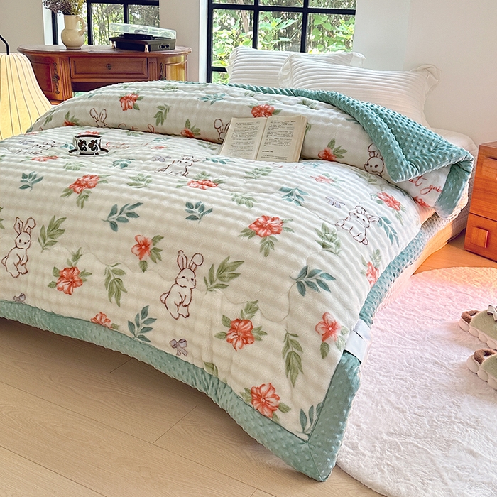 91家纺网 家纺一手货源 找家纺 优迈 2024新款兔兔绒豆豆被冬被子被芯 兔个乐呵