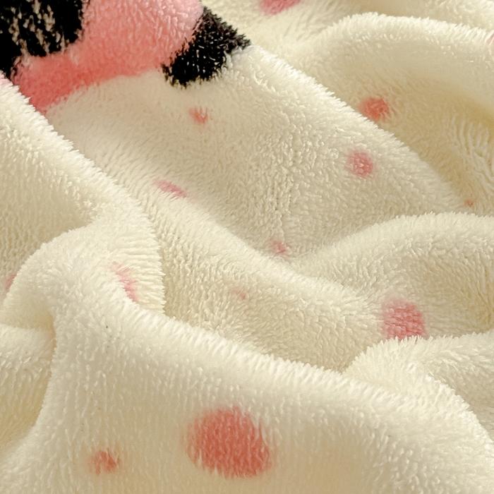 91家纺网 家纺一手货源 找家纺 金丝鸟家纺 2024新款200g牛奶绒单床笠系列 粉色淘气猫