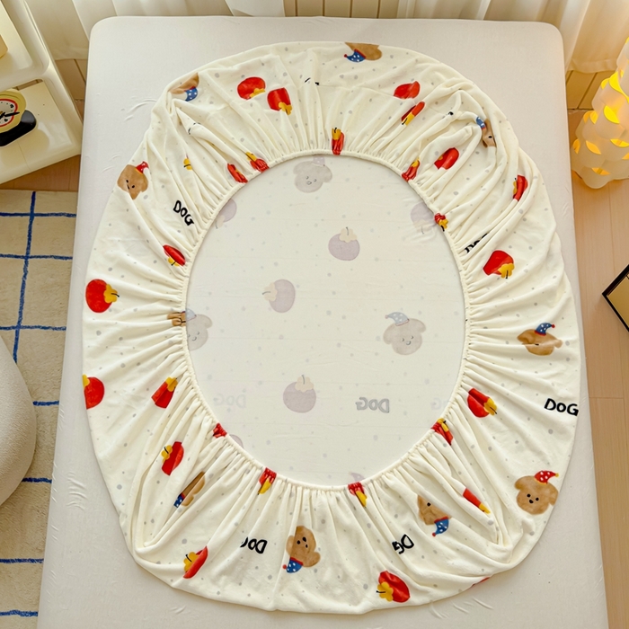 91家纺网 家纺一手货源 找家纺 金丝鸟家纺 2024新款200g牛奶绒单床笠系列 西红柿小狗