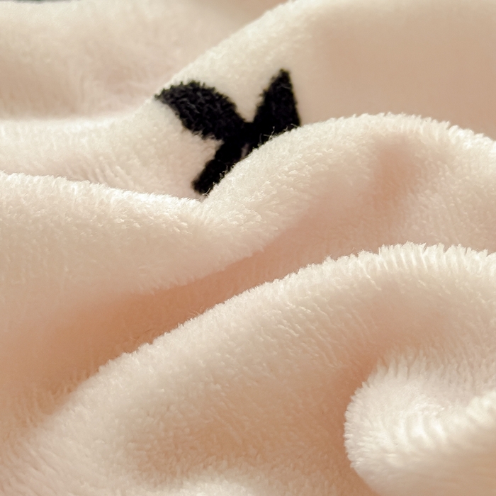 91家纺网 家纺一手货源 找家纺 （总）金丝鸟家纺 2024新款200g牛奶绒单床笠系列