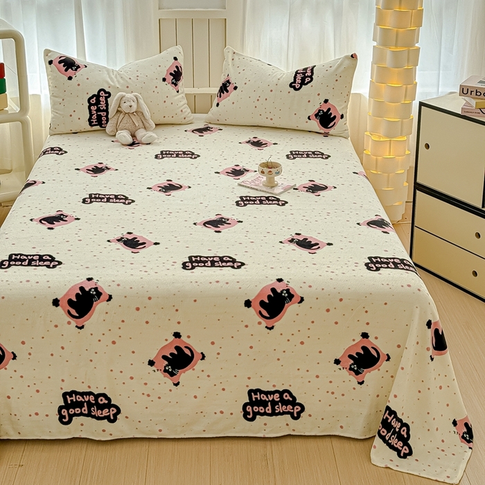 91家纺网 家纺一手货源 找家纺 金丝鸟家纺 2024新款200g牛奶绒单床单系列 粉色淘气猫