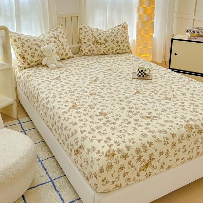 91家纺网 家纺一手货源 找家纺 金丝鸟家纺 2024新款200g牛奶绒单床笠系列 飞花咖