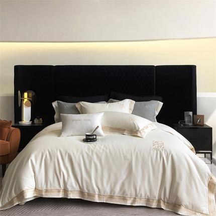 馨蕊家居 2024秋冬新品超细旦磨毛高奢系列四件套 磨毛罗莎-月光白