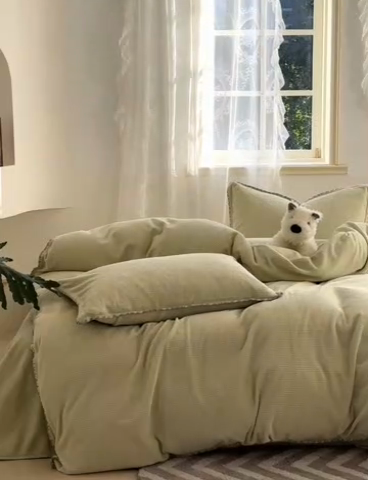 91家纺网 家纺一手货源 找家纺 洋铭区（原狠狠爱） 2024新款华夫格 绒（彩边）四件套 芦苇绿