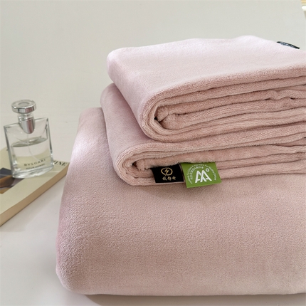 91家纺网 家纺一手货源 找家纺 （总）北欧良品 2025新款舒适保暖A类高克重牛奶绒单品床单