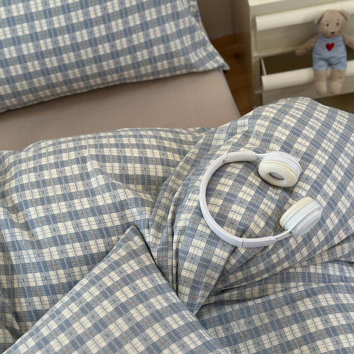 91家纺网 家纺一手货源 找家纺 洋铭区（原狠狠爱） 2024新款无边全棉双层纱四件套 绅士蓝格