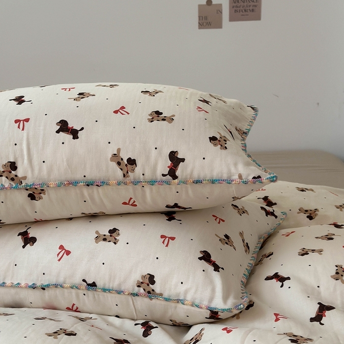 91家纺网 家纺一手货源 找家纺 洋铭区（原狠狠爱） 2024新款新花全棉双层纱四件套 快乐狗狗