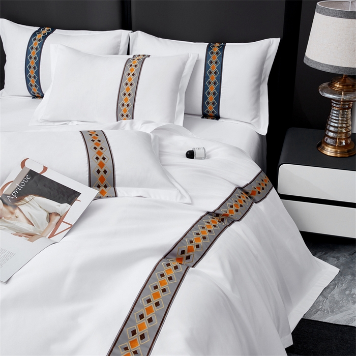 91家纺网 家纺一手货源 找家纺 罗菲尼酒店用品 2025新款织带高仿棉酒店四件套宾馆四件套 满客灰