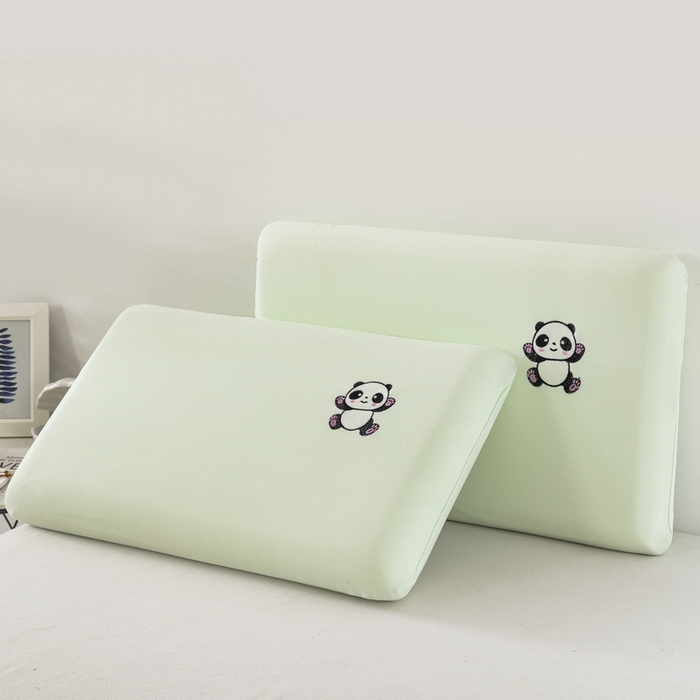 91家纺网 家纺一手货源 找家纺 大黄蜂家居家纺 2025新款德绒暖感纤维面包枕头枕芯（专版花型 翻版必究） 小熊猫绿