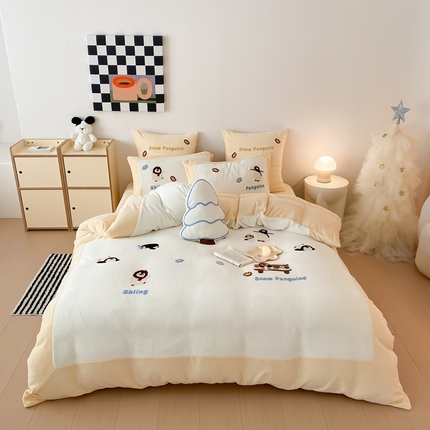 曼布缇 2025新款卡通款加厚牛奶绒毛巾绣花四件套-小企鹅 小企鹅-黄