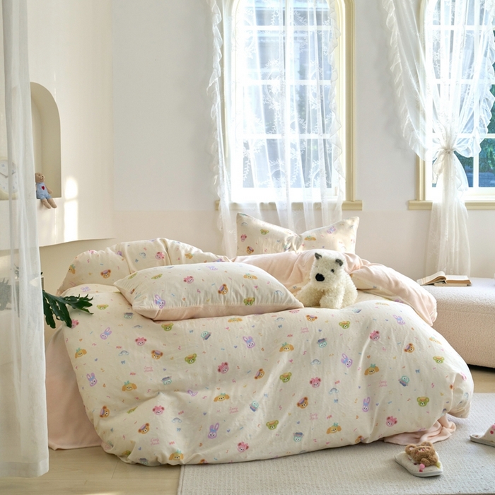 91家纺网 家纺一手货源 找家纺 洋铭区（原狠狠爱） 2024新款双层纱牛奶绒四件套系列 糖果小熊兔