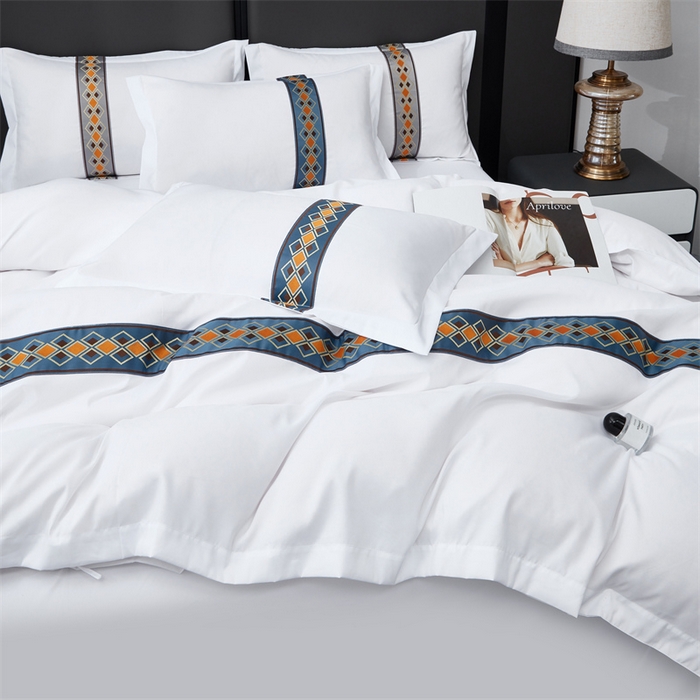 91家纺网 家纺一手货源 找家纺 罗菲尼酒店用品 2025新款织带高仿棉酒店四件套宾馆四件套 满客蓝