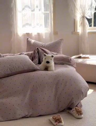 91家纺网 家纺一手货源 找家纺 洋铭区（原狠狠爱） 2024新款双层纱牛奶绒四件套系列 蝴蝶点点