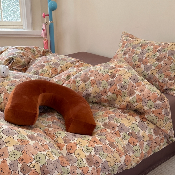 91家纺网 家纺一手货源 找家纺 洋铭区（原狠狠爱） 2024新款无边全棉双层纱四件套 嘟嘟熊