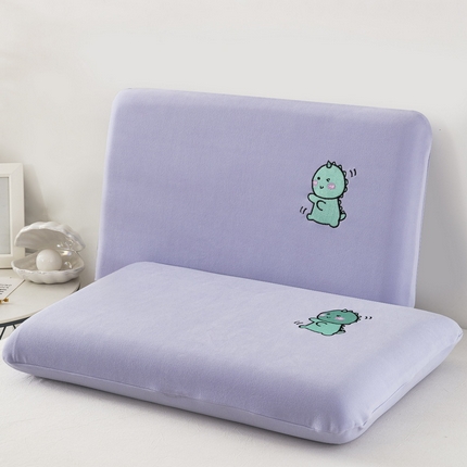 91家纺网 家纺一手货源 找家纺 （总）大黄蜂家居家纺 2025新款德绒暖感纤维面包枕套（专版花型 翻版必究）