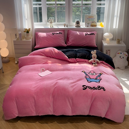 91家纺网 家纺一手货源 找家纺 （总）奈颜 2024新款加厚牛奶绒毛巾绣四件套