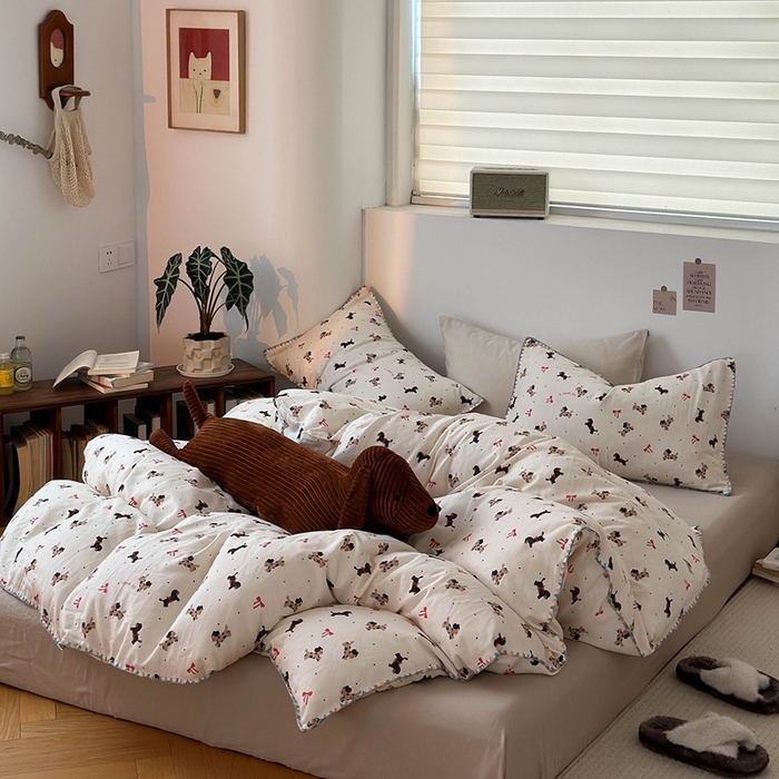 91家纺网 家纺一手货源 找家纺 洋铭区（原狠狠爱） 2024新款新花全棉双层纱四件套 快乐狗狗