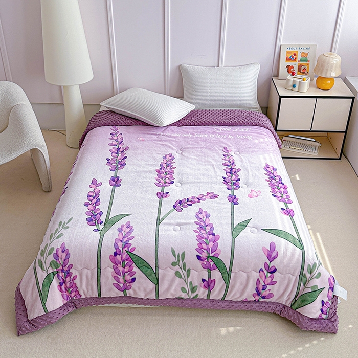 91家纺网 家纺一手货源 找家纺 源舜家纺  2025新款云貂绒豆豆被冬被 仲夏之梦