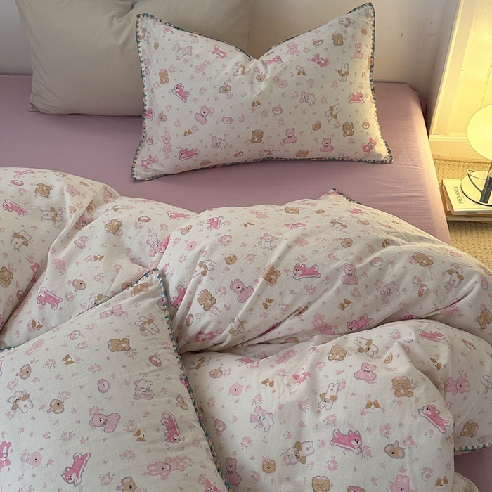 91家纺网 家纺一手货源 找家纺 洋铭区（原狠狠爱） 2024新款新花全棉双层纱四件套 幸运小粉兔