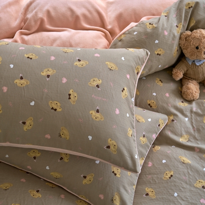 91家纺网 家纺一手货源 找家纺 洋铭区（原狠狠爱） 2024新款双层纱牛奶绒四件套系列 小熊物语