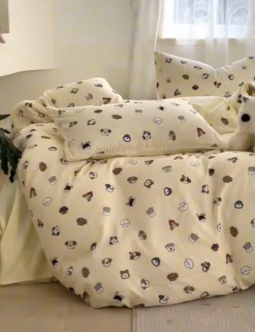 91家纺网 家纺一手货源 找家纺 洋铭区（原狠狠爱） 2024新款双层纱牛奶绒四件套系列 呆呆萌宠