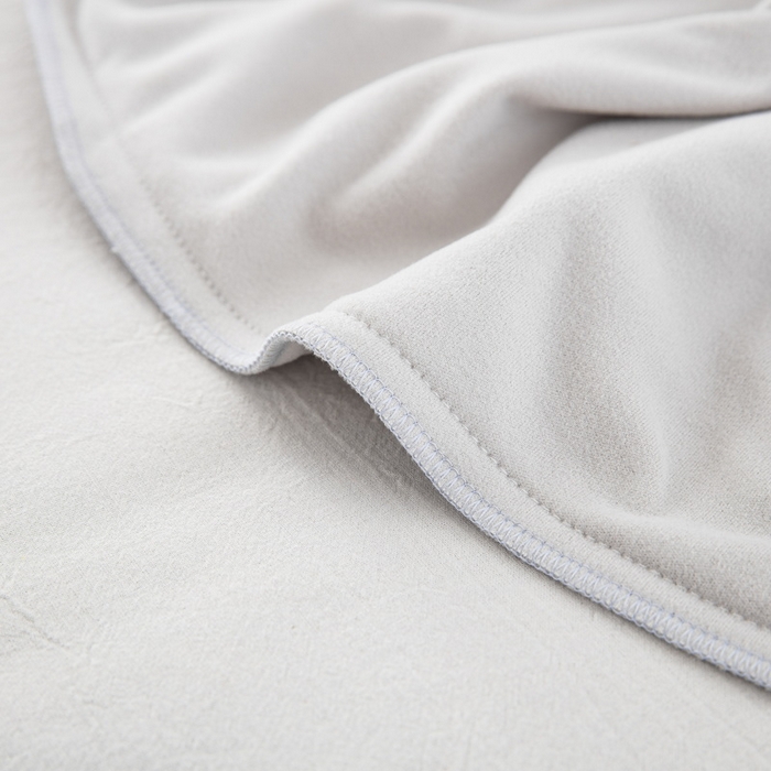 91家纺网 家纺一手货源 找家纺 大黄蜂家居家纺 2025新款德绒暖感纤维面包枕套（专版花型 翻版必究） 英文熊浅银灰