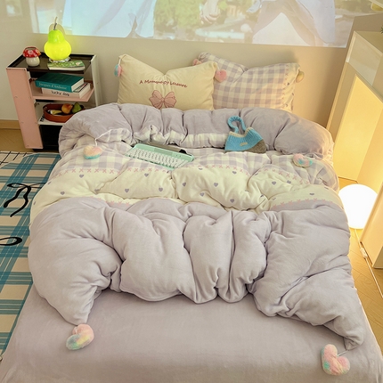 91家纺网 家纺一手货源 找家纺 （总）桃子家居 2024新款A类少女毛球工艺渐变蝴蝶刺绣数码印花加厚牛奶绒四件套