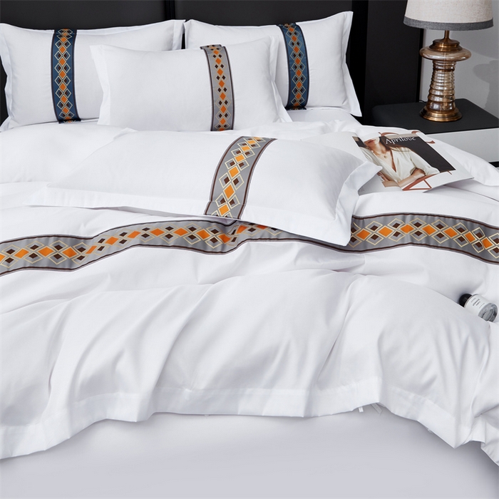 91家纺网 家纺一手货源 找家纺 罗菲尼酒店用品 2025新款织带高仿棉酒店四件套宾馆四件套 满客灰