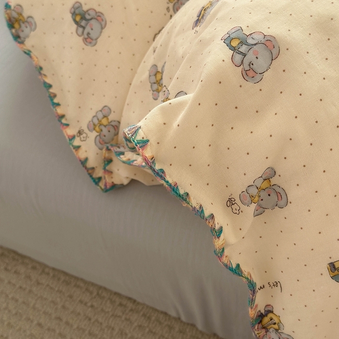 91家纺网 家纺一手货源 找家纺 洋铭区（原狠狠爱） 2024新款新花全棉双层纱四件套 吉他小象