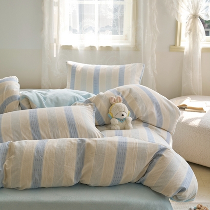 洋铭区（原狠狠爱） 2024新款双层纱牛奶绒四件套系列 芝士蓝条