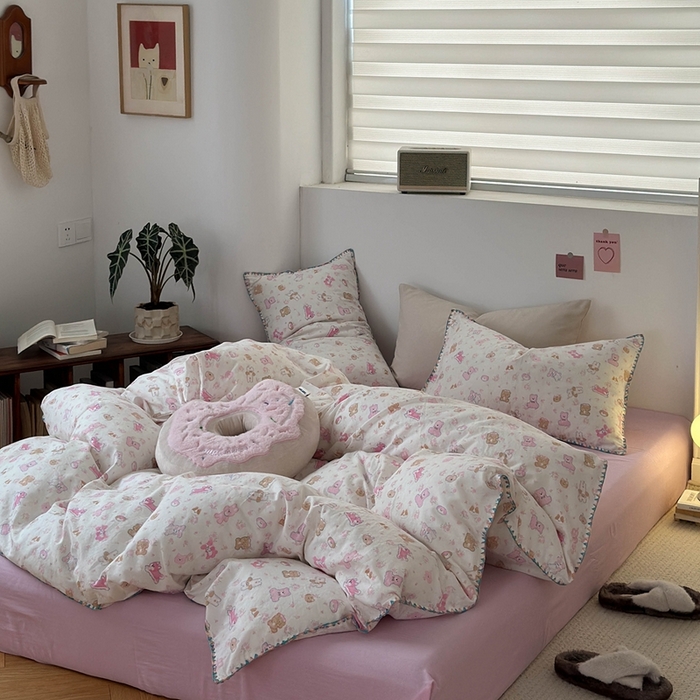 91家纺网 家纺一手货源 找家纺 洋铭区（原狠狠爱） 2024新款新花全棉双层纱四件套 幸运小粉兔