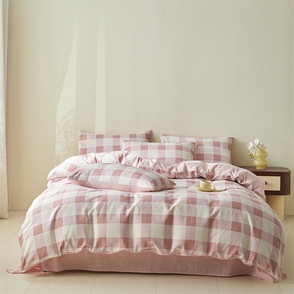 91家纺网 家纺一手货源 找家纺 （总）798家纺 2025新款全棉我爱格纹系列四件套