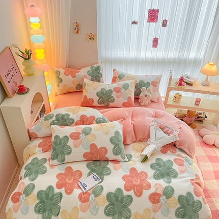 91家纺网 家纺一手货源 找家纺 （总）798家纺 2025新款牛奶绒印花四件套单品系列-四件套