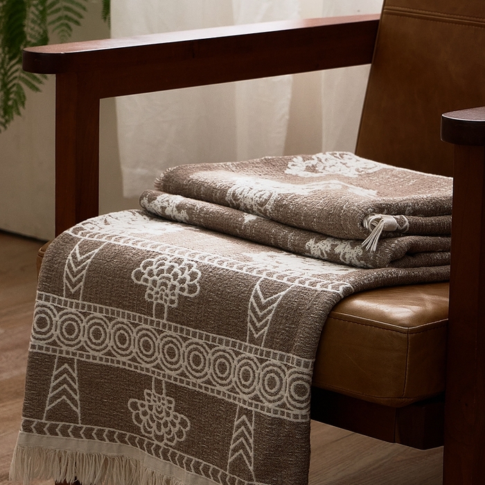 91家纺网 家纺一手货源 找家纺 子和 2024新款全棉缩绒毯（浅色） 波斯秘境大地棕